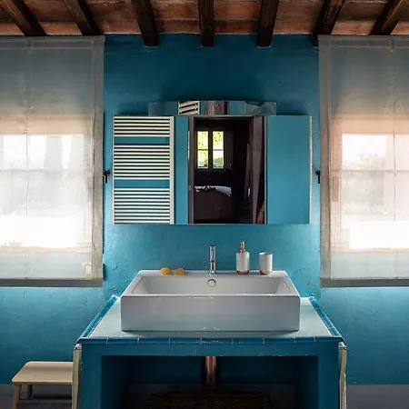 Villa Botinaccio By Mmega Villanova (Tuscany)